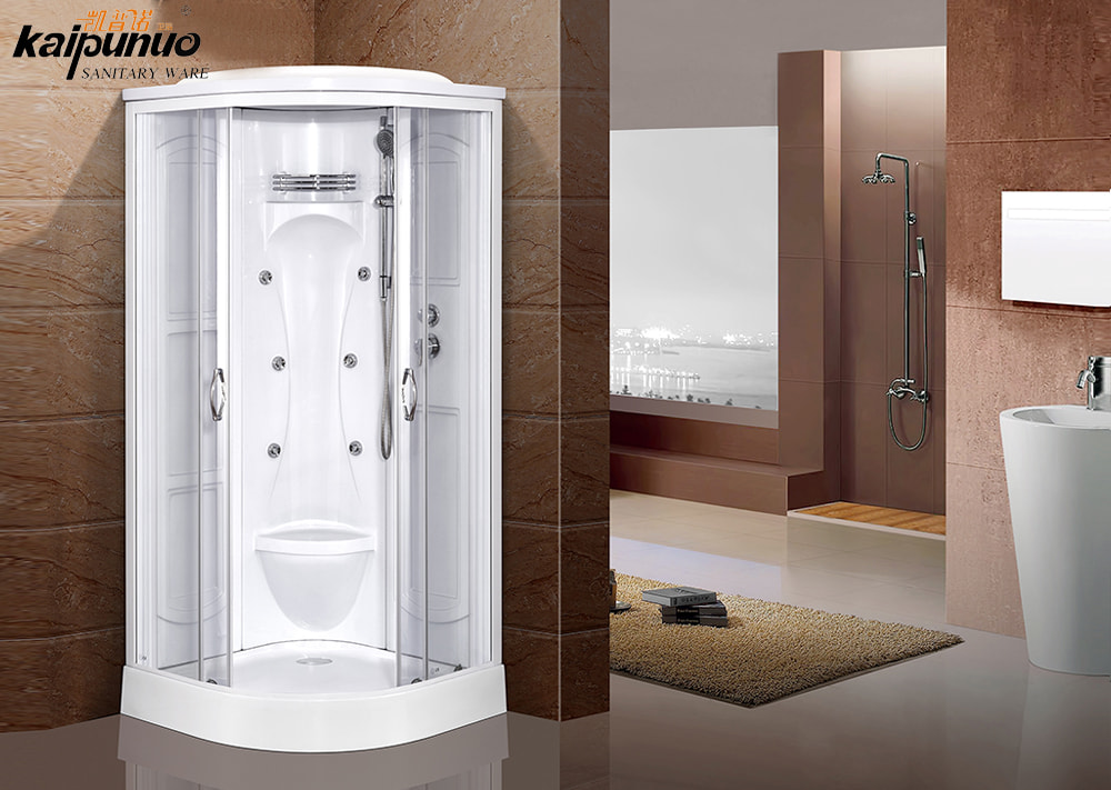 Salle de douche avec panneau arrière blanc propre et glorieux